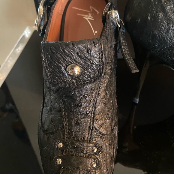 Giuseppe Zantotti Black and Silver Ostrich Bootie  Shoe Very Rare Size 38 - Picture 6 of 13